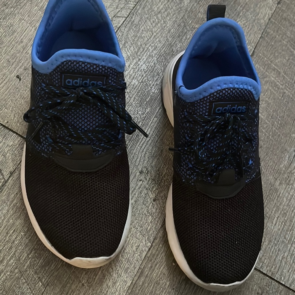 Adidas Lite Racer running shoes